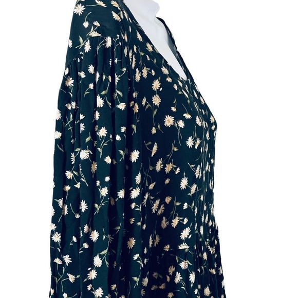 American Eagle Outfitters Blouse - Picture 14 of 15